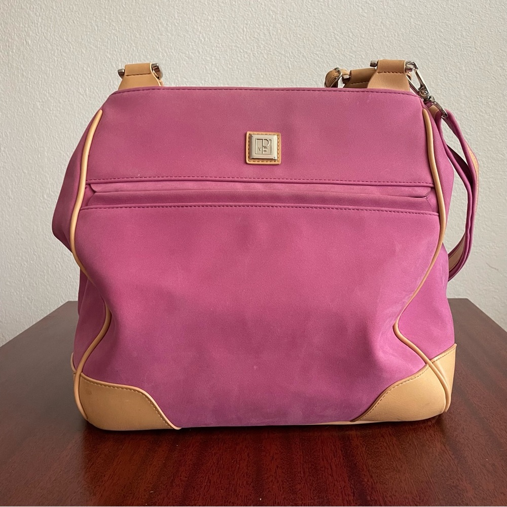 Diane Von Fustenberg DVF Lavander Rose Mauve Canvas Leather Trim Weekender Bag